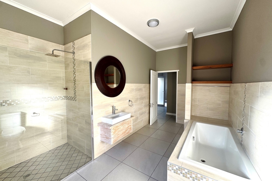 3 Bedroom Property for Sale in Laguna Sands Western Cape